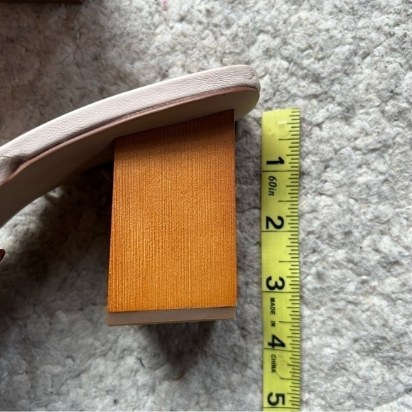 Steve Madden: Slip On See Through Strap Square Heel Square Toed Sandals Size 12 - Picture 6 of 9